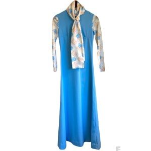 VTG sky blue modest “Carol Brady” maxi dress, no size tag